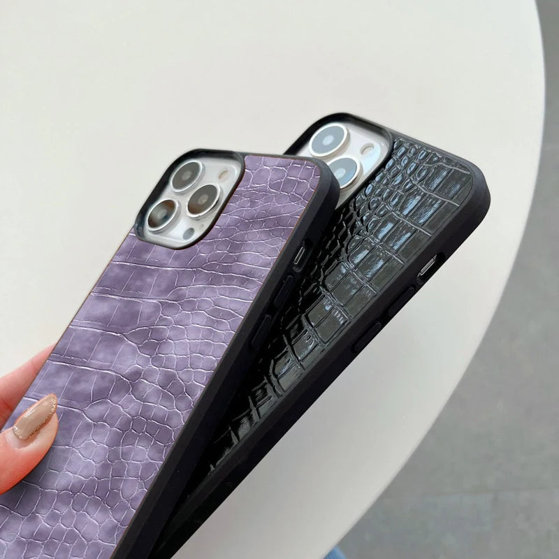 Maßgeschneiderte Lederhülle mit Initialen für iPhone 16 Pro Max
