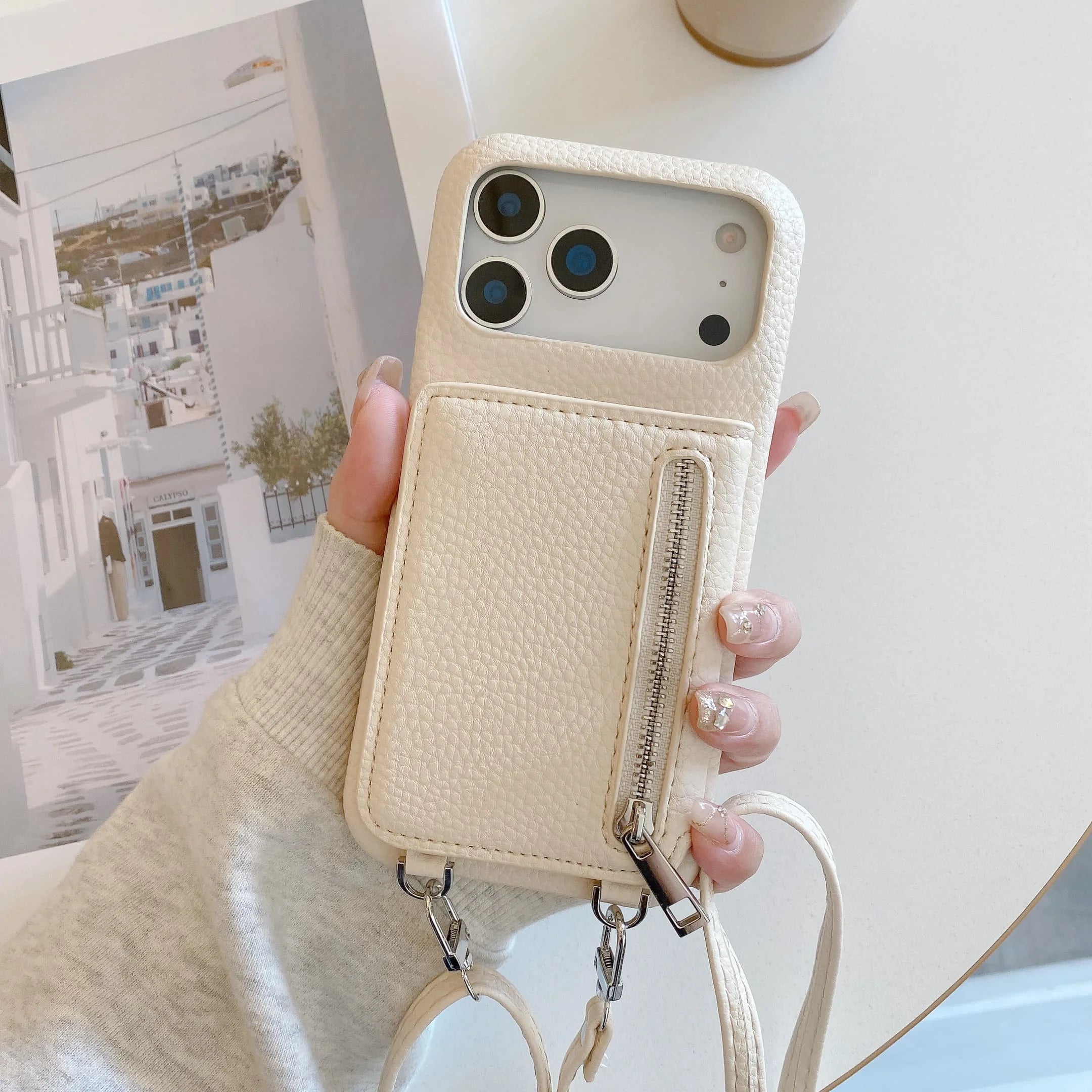 Umhängetasche für iPhone 17 mit Kartenhalter