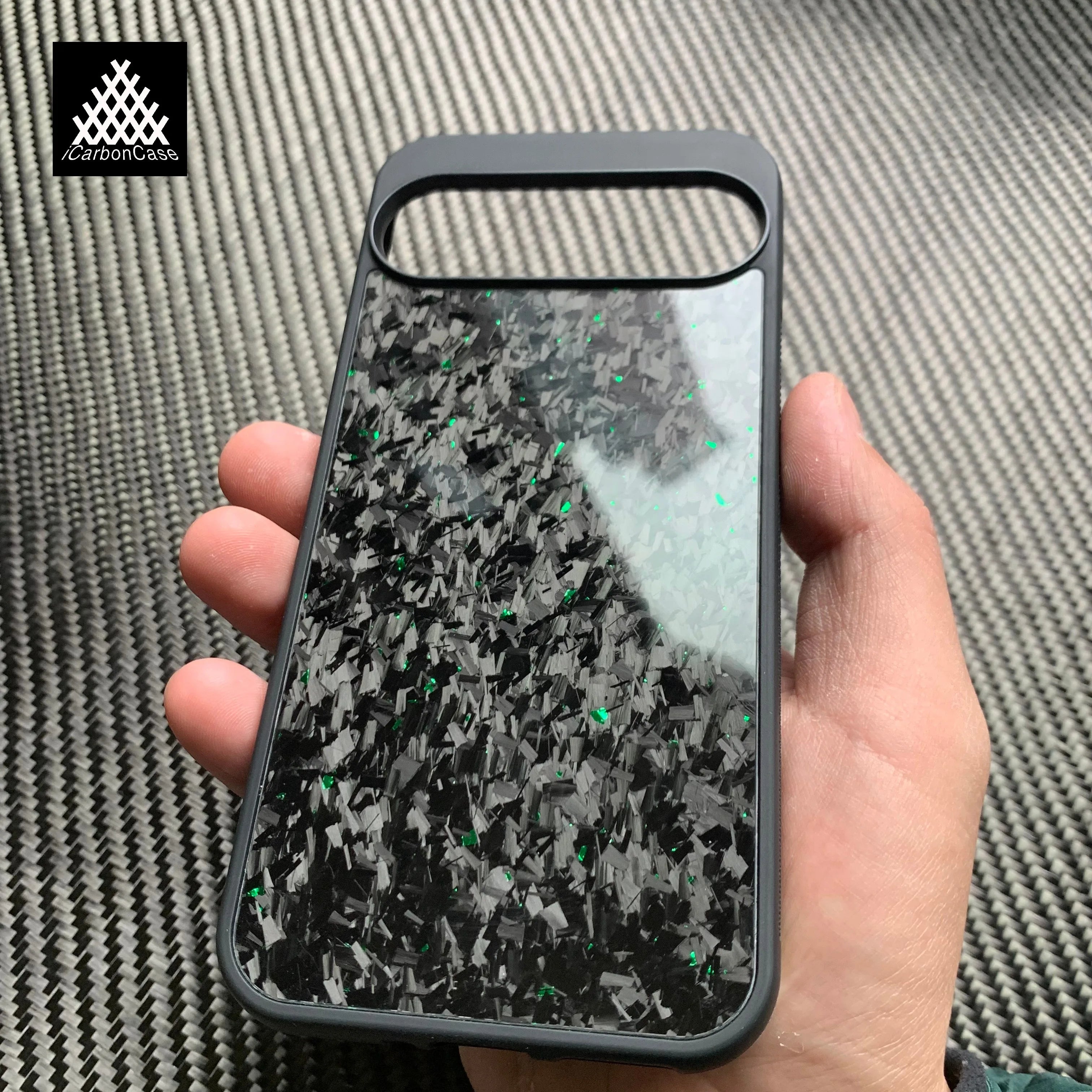 Carbon Fiber Hülle Grün für Google Pixel 9