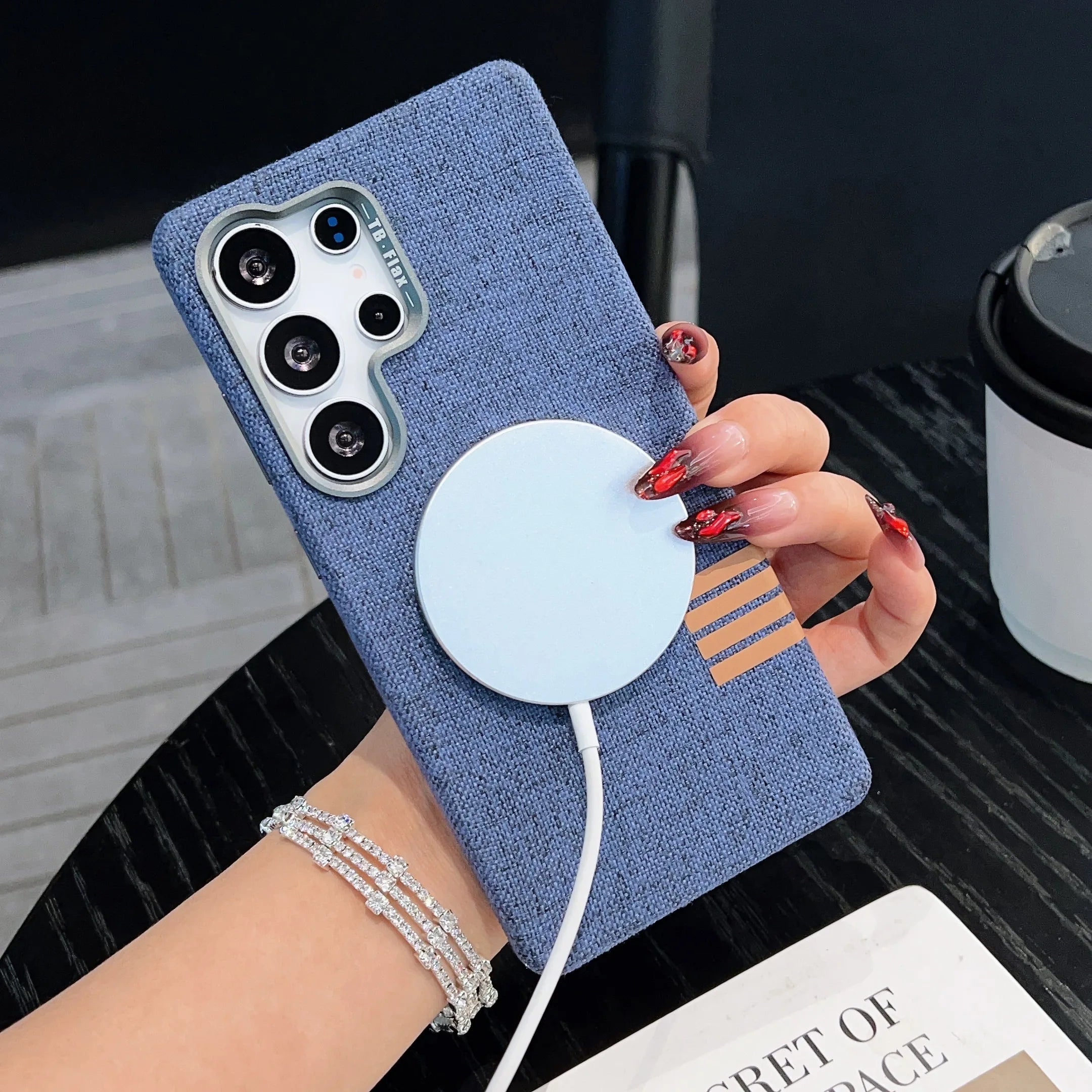 Luxus Leinen Magnet Hülle für Samsung S25