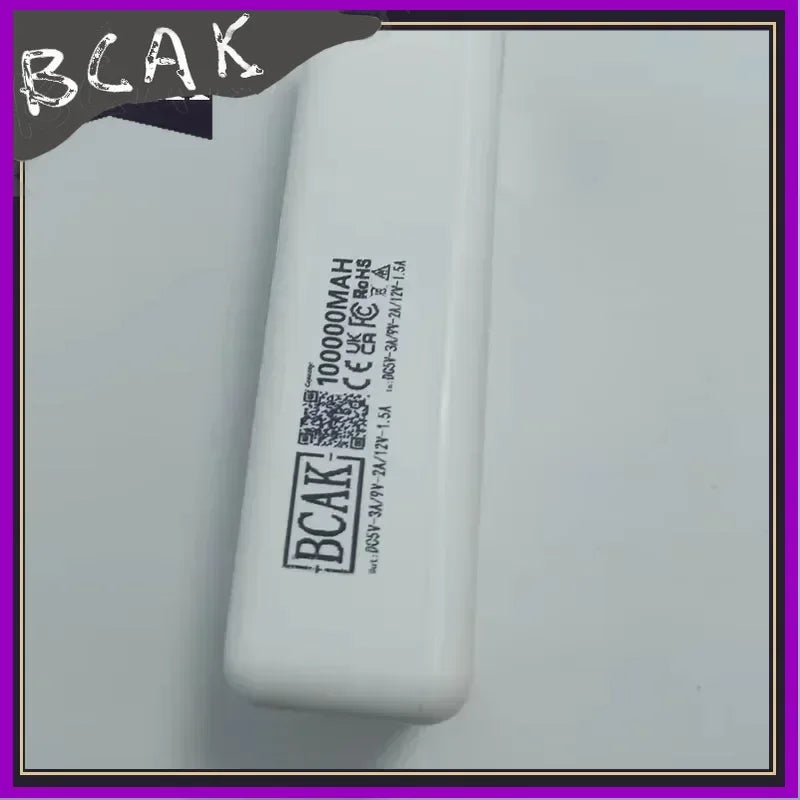 500000mAh Ultra-thin Solar Power Bank with Cable