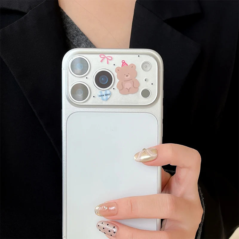 Niedlicher Doodle Kamera-Objektivschutz iPhone 17