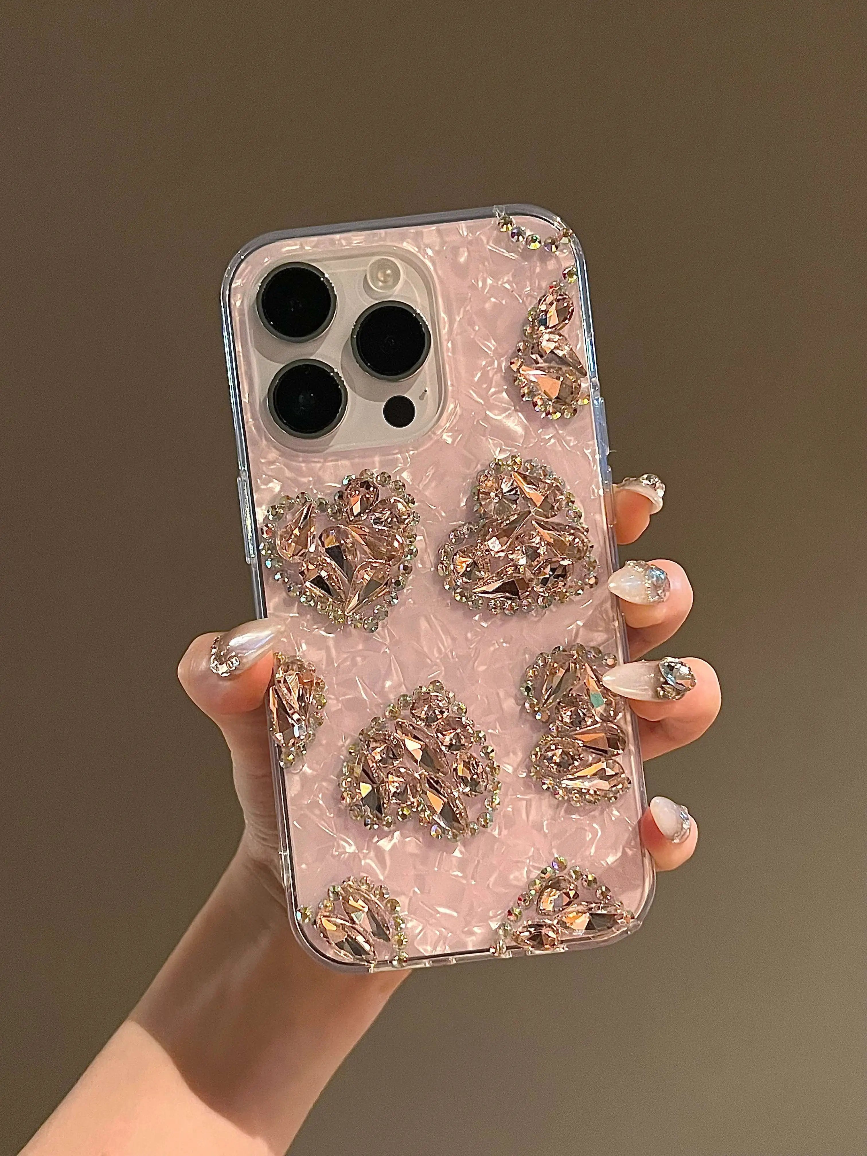 Glitter Heart Diamond Case for iPhone 17