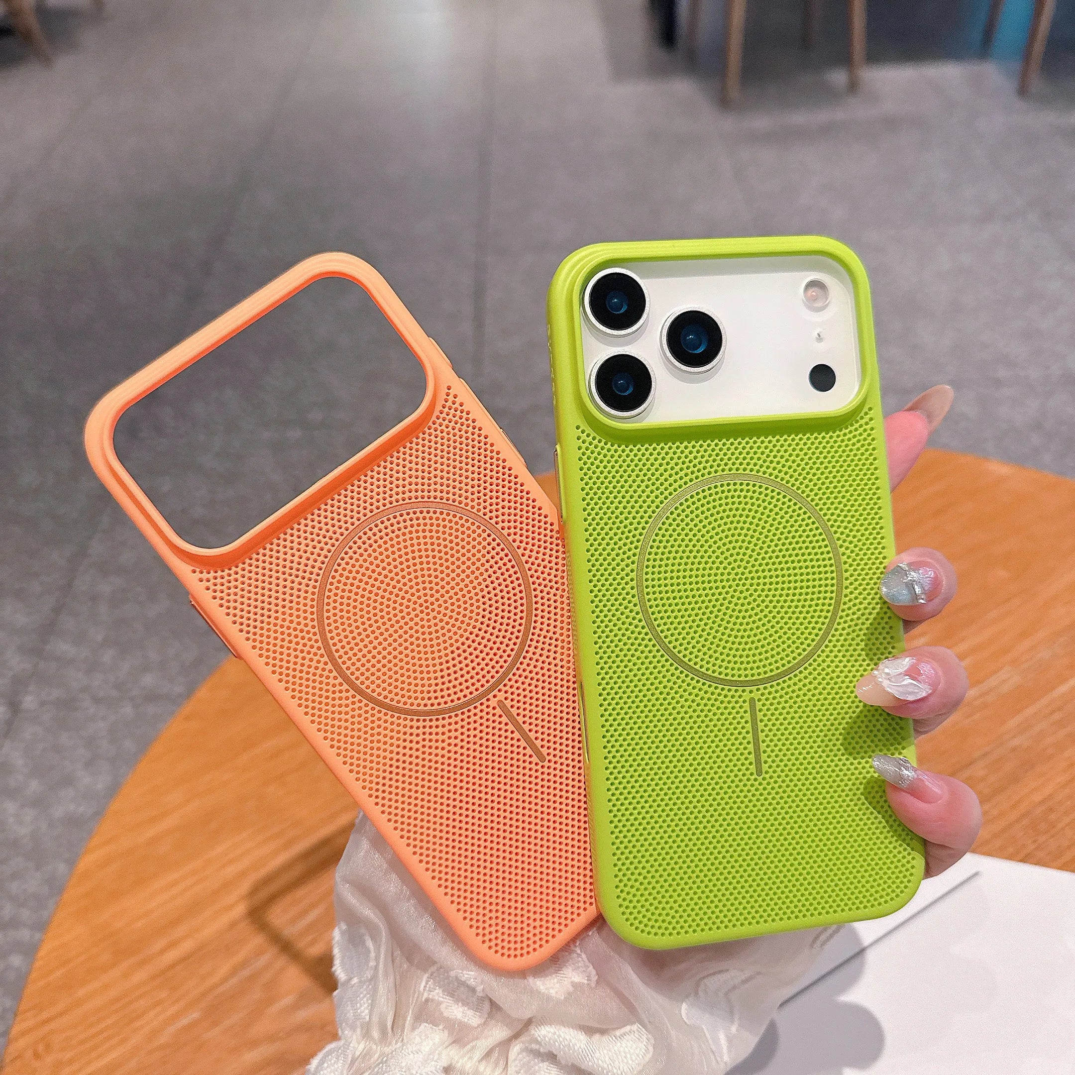 Magnetische Mesh-Hülle mit Kühlung für iPhone 17 Pro Max